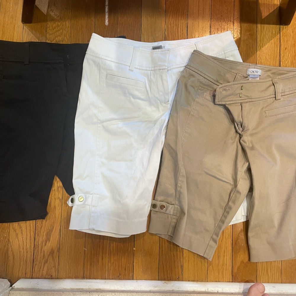 3 pairs of cache walking shorts.